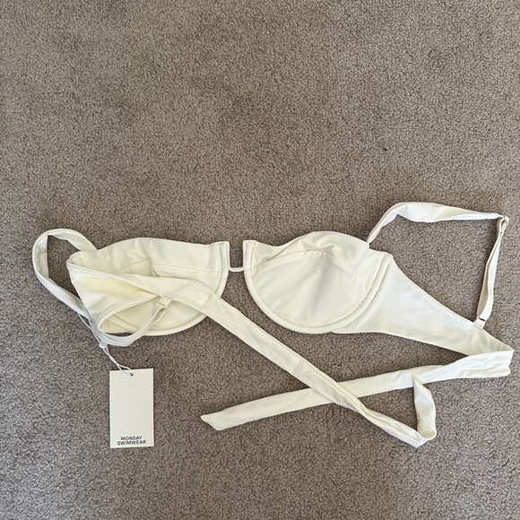 Monday Swimwear - CALA ROJA TOP AND BYRON BOTTOMS IN IVORY - Picture 3 of 5